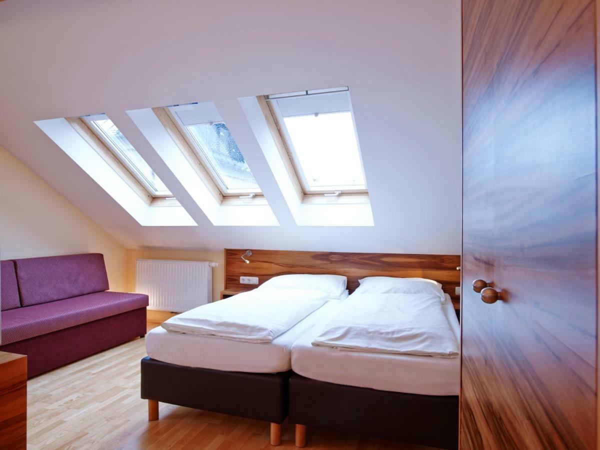 Holiday Apartments By Das Gruene Hotel Zur Post - 100 % Bio & Villa Ceconi Salzburgo Exterior foto