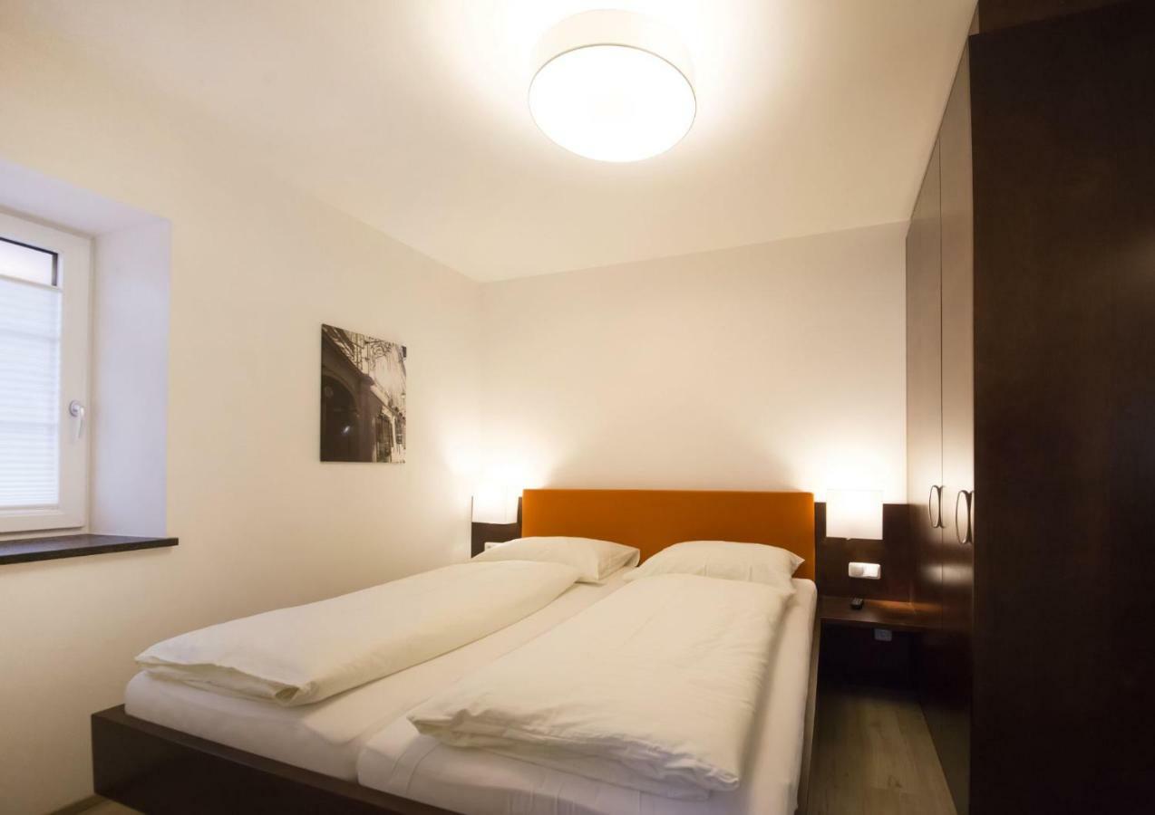 Holiday Apartments By Das Gruene Hotel Zur Post - 100 % Bio & Villa Ceconi Salzburgo Exterior foto